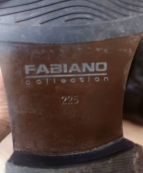 Дамски кожени чизми