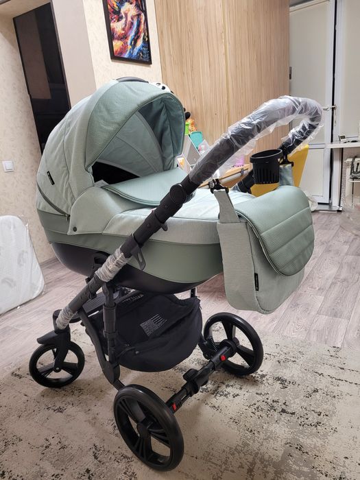 Детская коляска Adamex