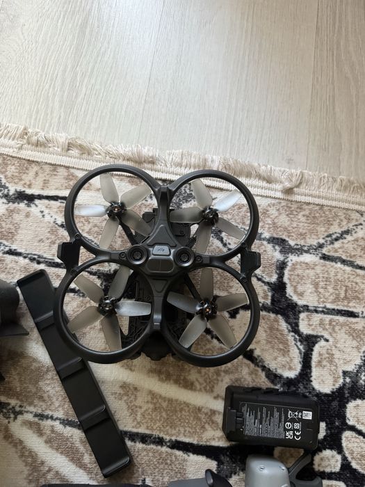 Drona dji avata 1