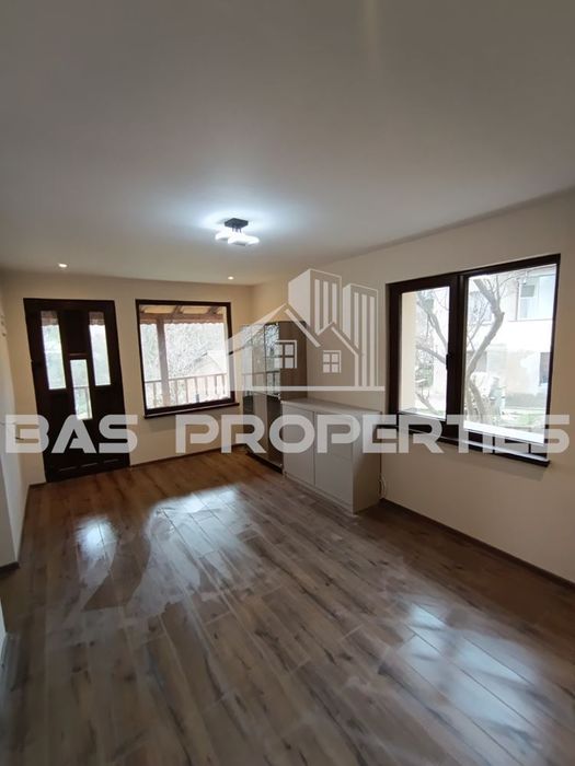 Продава се Къща в с. Храбърско, Област София-област - 103 кв.м за 990 €/кв.м - Снимка #2