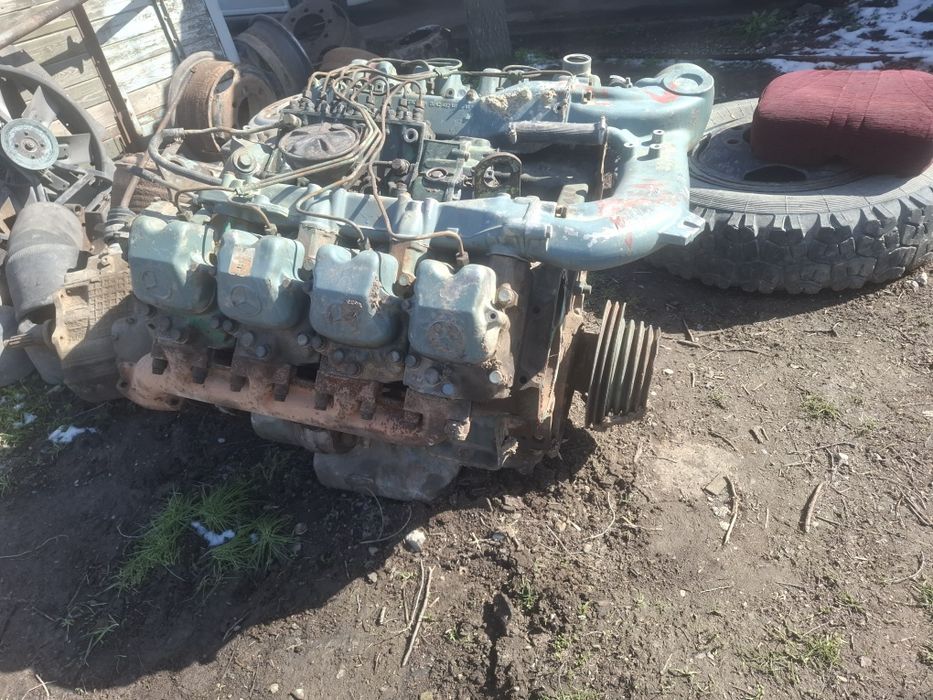 Двигатель  Мерседес  Om422