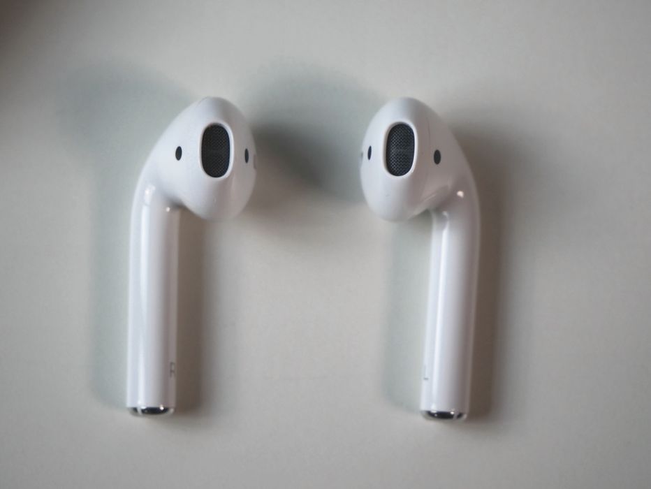 Наушники Apple AirPods 2, продам