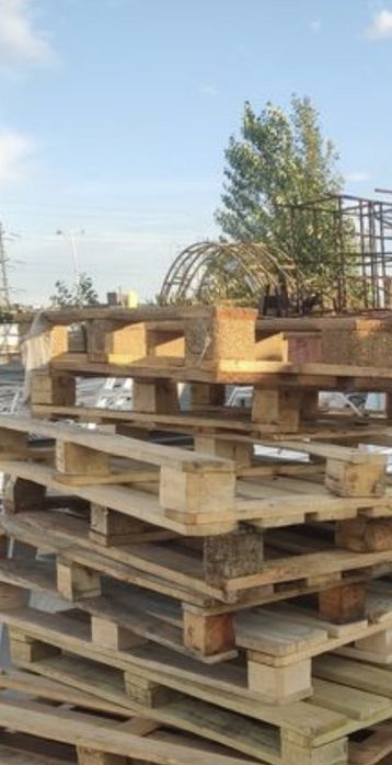 Поддоны,  палеты