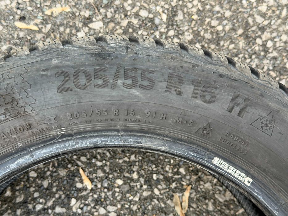 зимни гуми CONTINENTAL 205/55/16 с ДОТ 36/2021