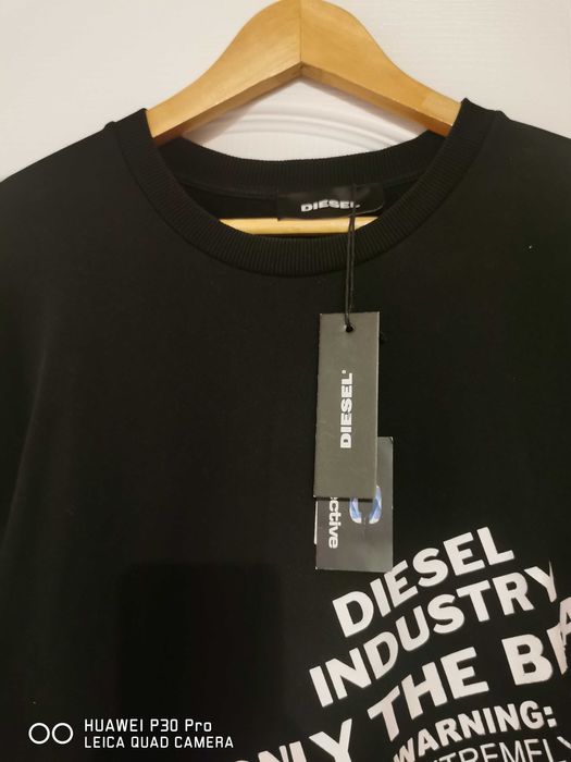 Мъжки и блузи Diesel нови L и XL