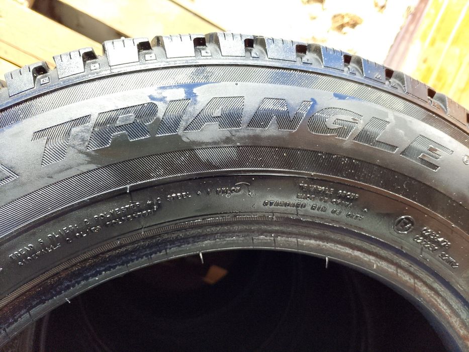 Продам зимние шины