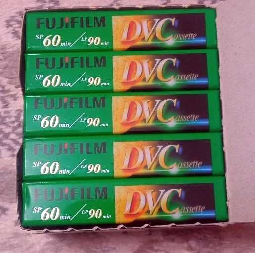 Видеокассеты DV miniDV