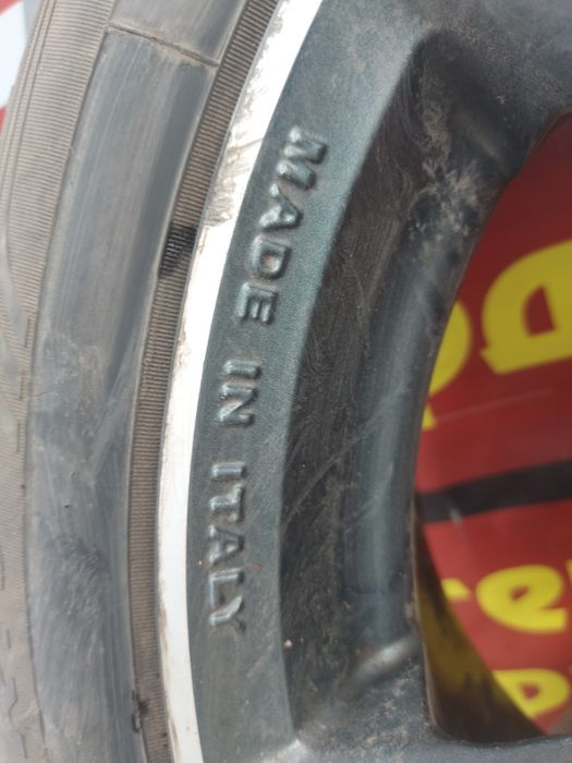 Шины с дисками разноширокие