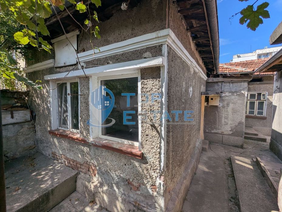 Къща в Велико Търново, област-гр.Горна Оряховица площ 84 цена 38500