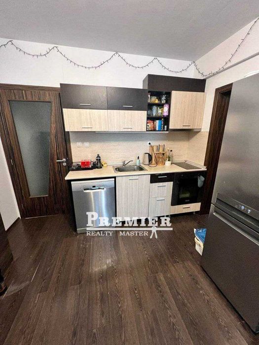 Продава се Тристаен апартамент в к.к. Слънчев бряг - 104 кв.м за 866 €/кв.м - Снимка #2