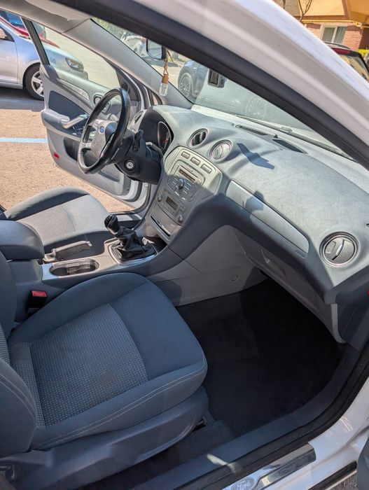 Ford Mondeo Sedan BA7 Duratec 145 cp (107 kw)