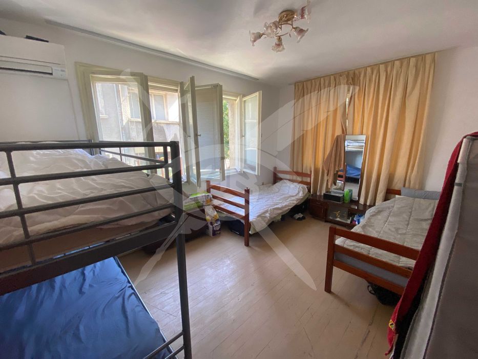 Продава се Многостаен апартамент в Пловдив, Център - 98 кв.м за 1531 €/кв.м - Снимка #2