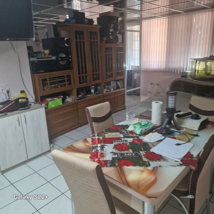 Продава се Тристаен апартамент в Силистра, Митница - 100 кв.м за 561 €/кв.м - Снимка #5