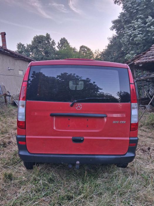Mercedes benz VITO 109
