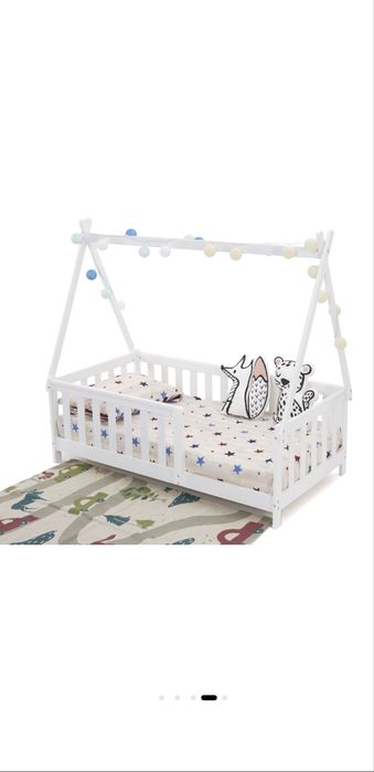 Vand patut tip casuta pentru copil