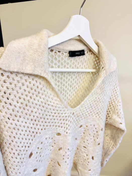 Mango V-образен пуловер