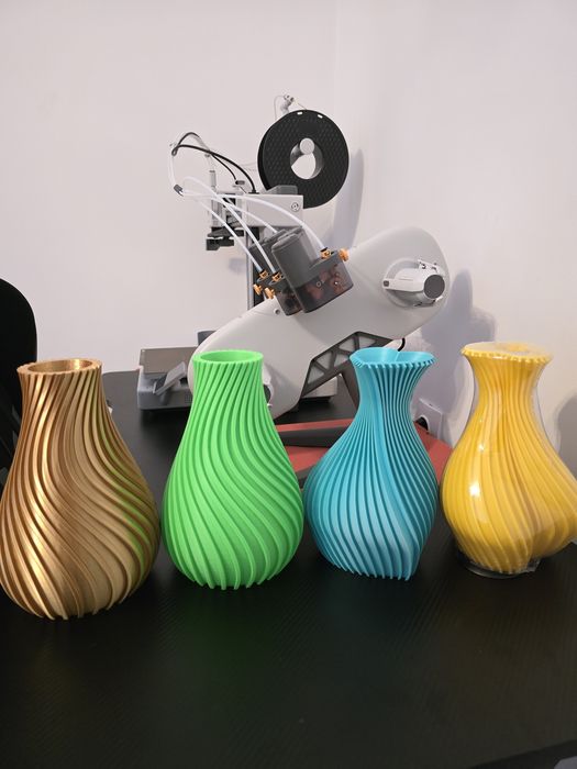 Vaze si brelocuri 3D