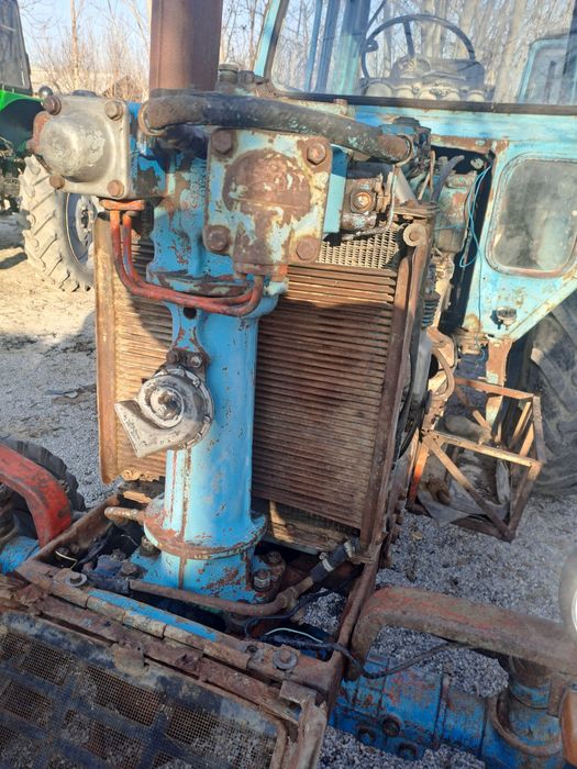 Traktorlar mtz 80