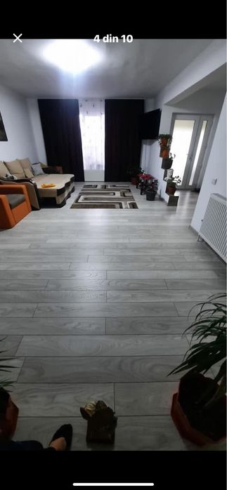 Casa de vinzare smeura