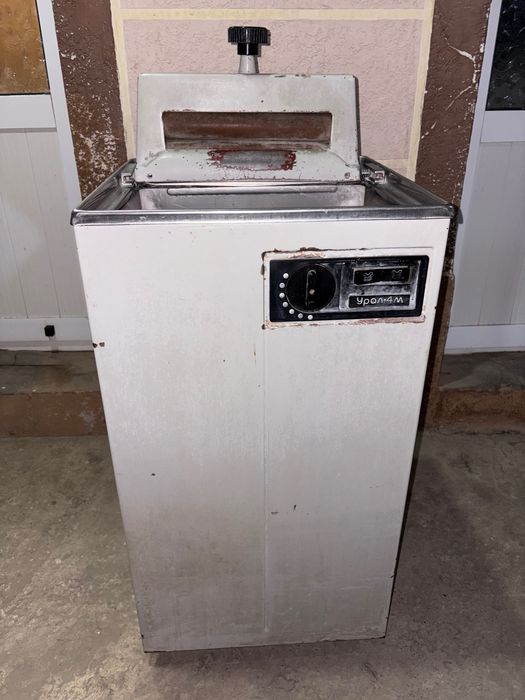 Стиральная машина Урал