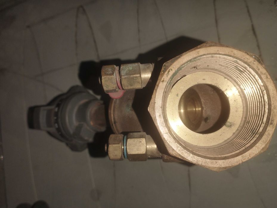 Балансировочный клапан латунный