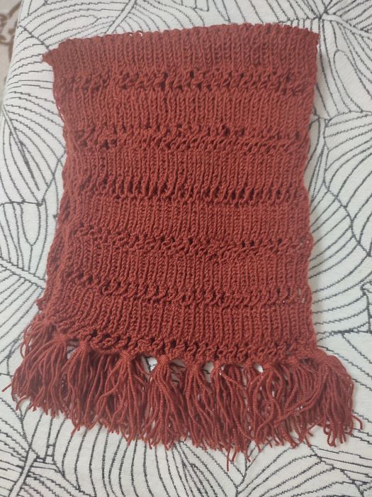 продам весеннии шапки