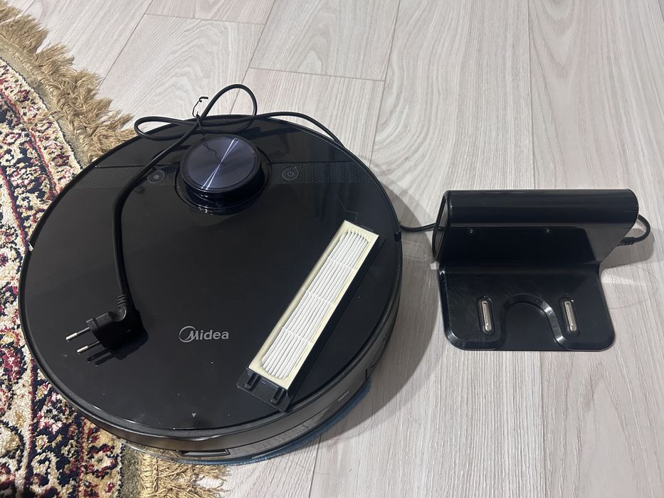 Робот пылесос Midea M7