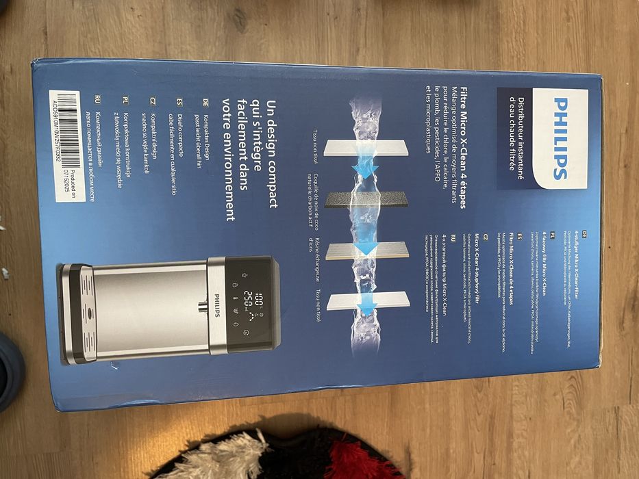 Vând dozator de apă cu încălzire instantanee Philips