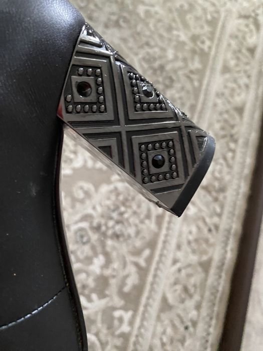 Продам туфли производство Турция