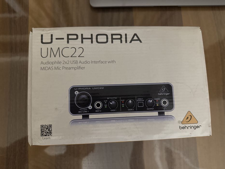 Звуковая карта BEHRINGER U-Phoria UMC22