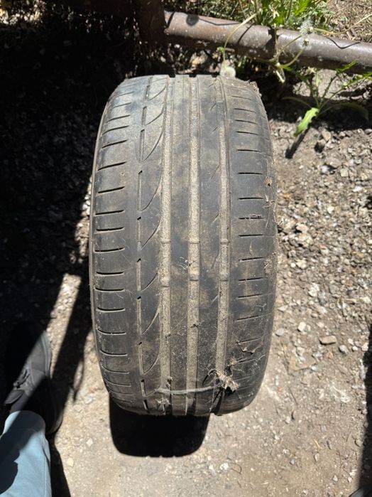 Резина Bridgestone 245/40/18