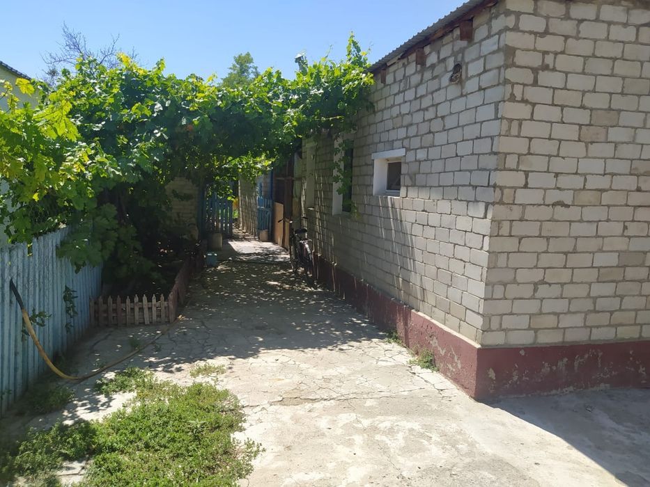 Продаётся дом с участком