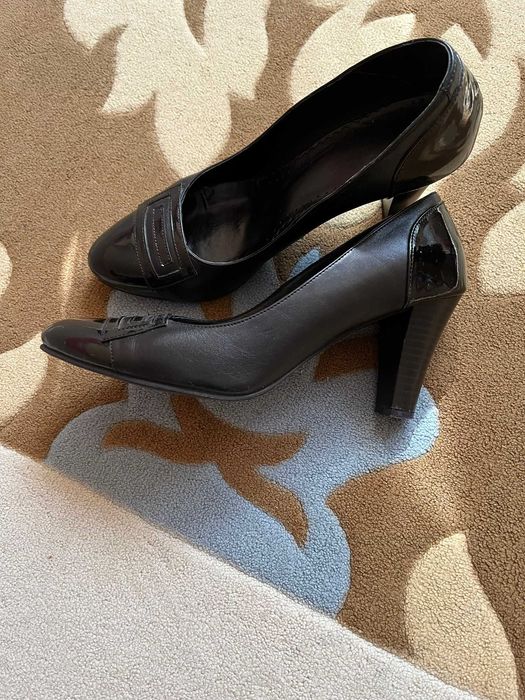 Дамски официални обувки, естествена кожа - размер 38