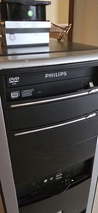 Компютърни части ( цяла кутия)