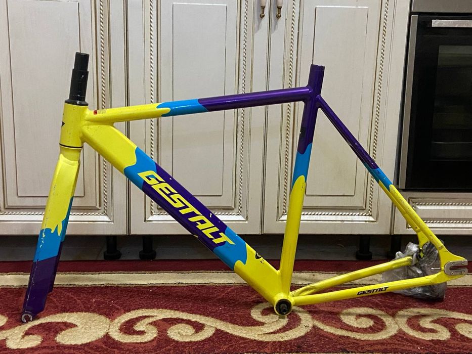 Fixed gear gestalt