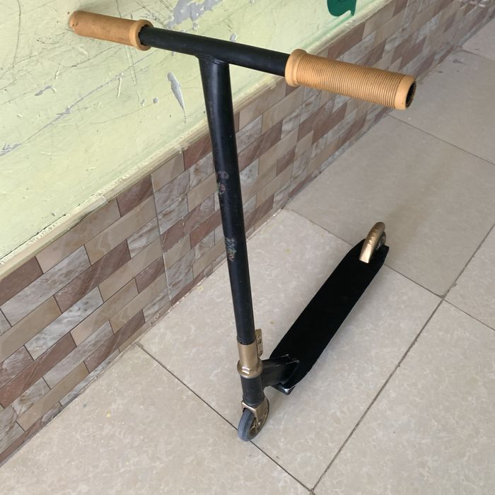 Samokat tryukoviy самокат