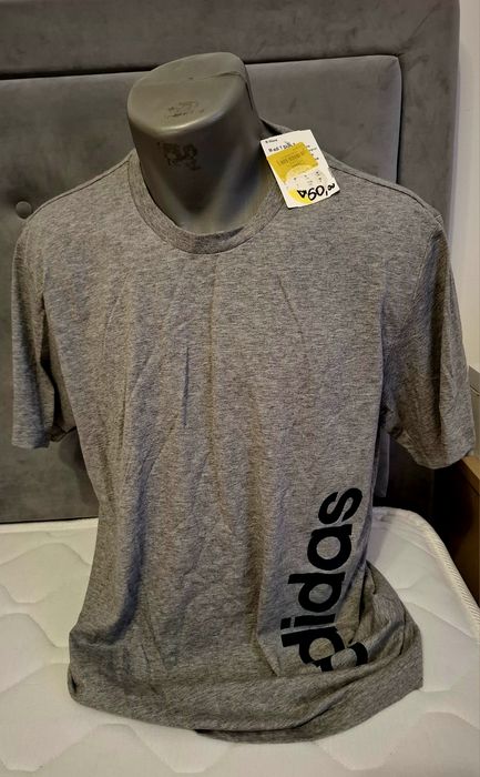 Tricou Adidas bărbați nou cu eticheta