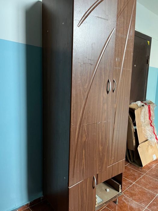 Шкаф для прихожей