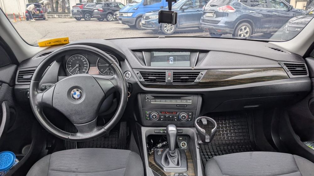 Bmw x1 xdrive Automat