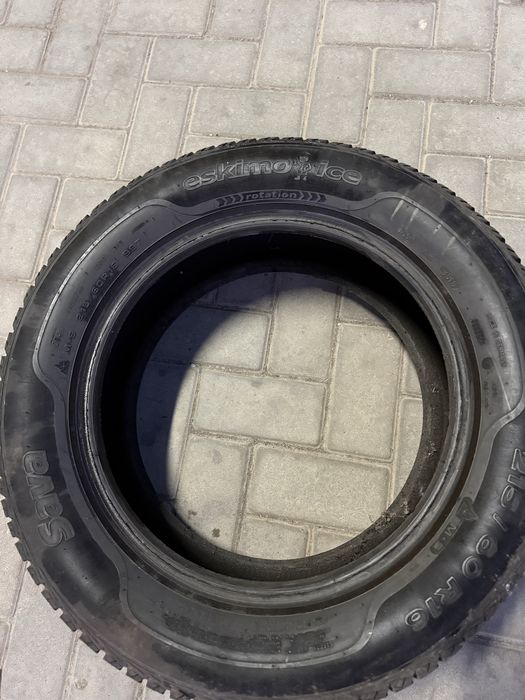 Продам зимнею резину
