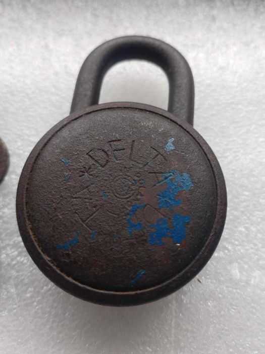 Стар катинар Delta