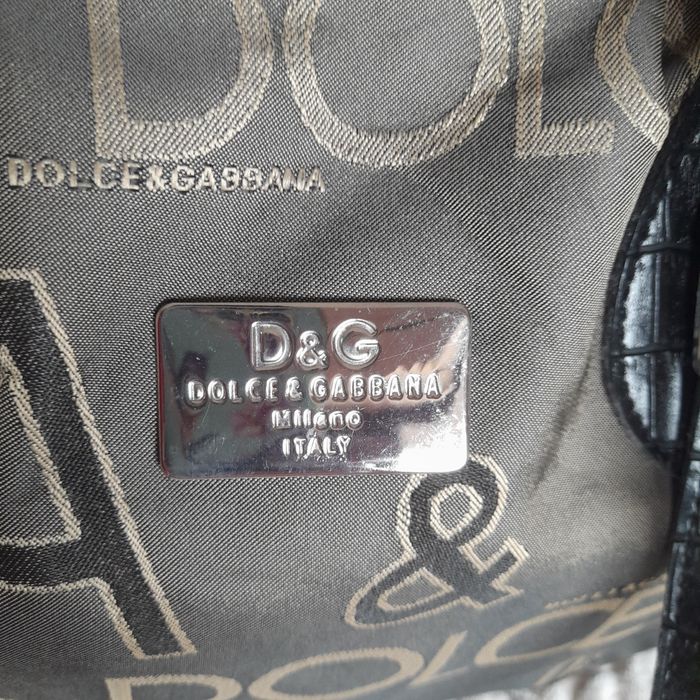 Дамска DG  практична