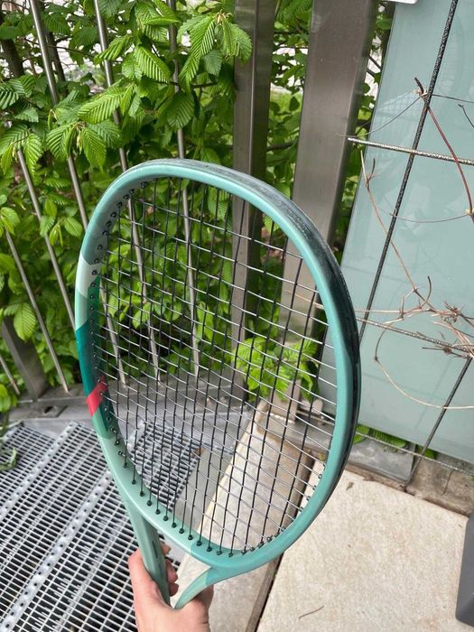 Racheta Percept 100 D (305g) de turneu , mâner 2, culoare light-green