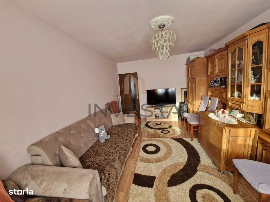 Apartament 2 camere | Etaj Intermediar | zona Intre Lacuri