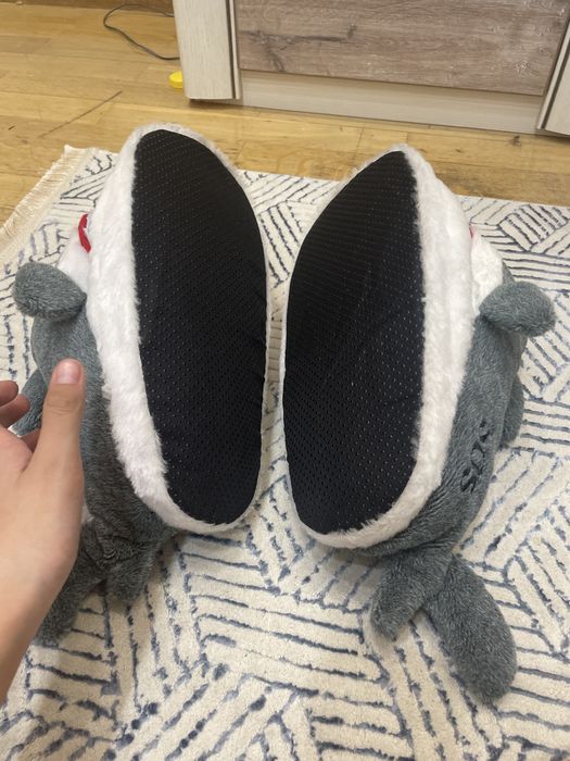 Тапочки акула