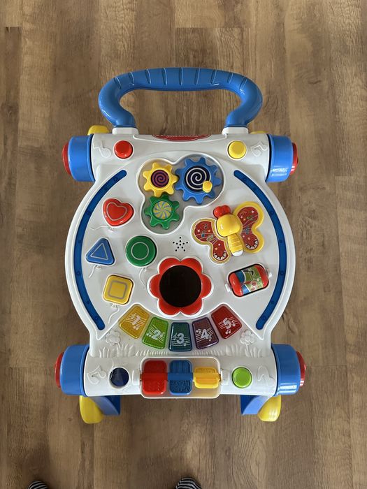 Продам музыкальный ходунок