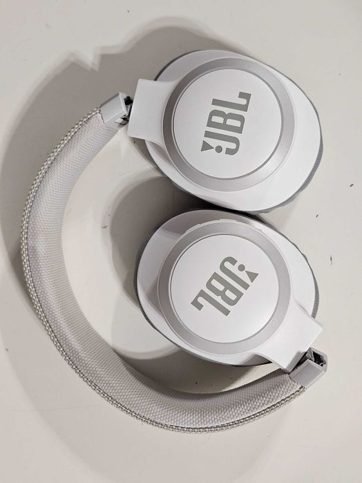 Casti wireless Bluetooth Over Ear JBL Live650BTNC  Gri/albe