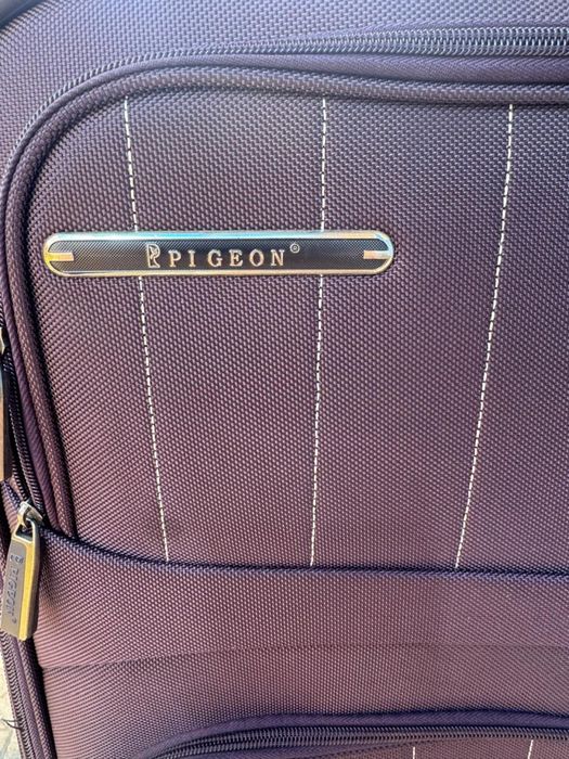 Чемодан на двух колесах “Pigeon”