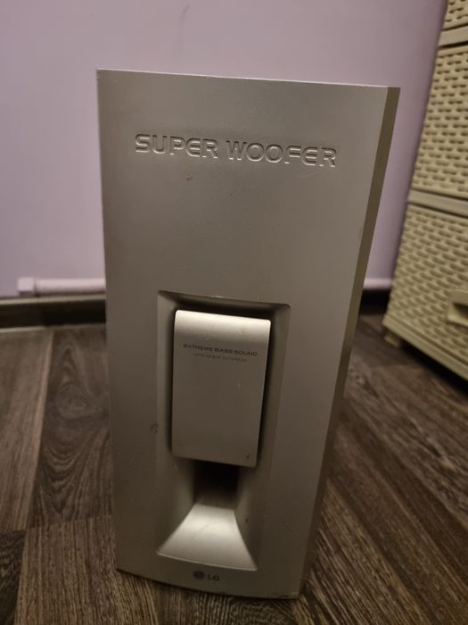 Субуфер LG неактивен.