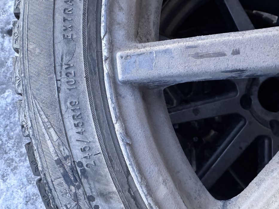 Продам диски 19 радиус от е 34